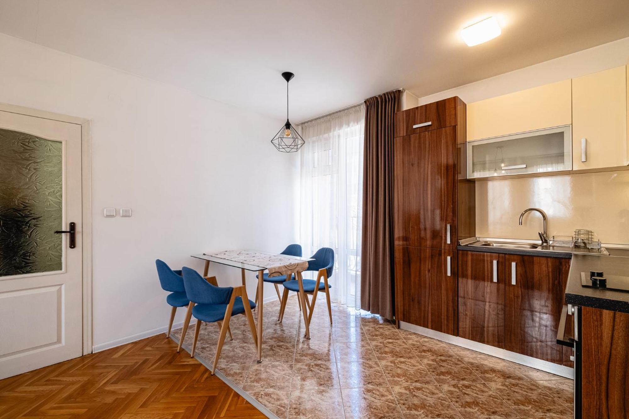 Seaside Serenity Charming Apartment By Sea Garden Varna Extérieur photo